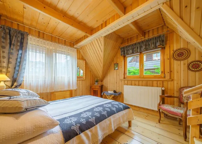 Aleksandra Semesterbostad *