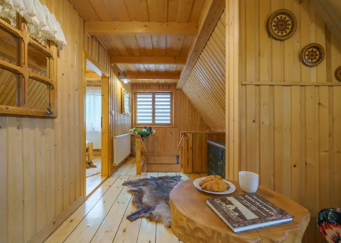 Aleksandra Semesterbostad *