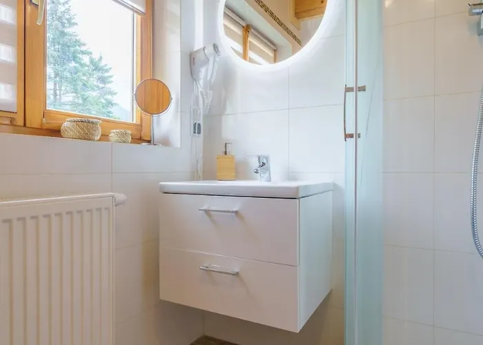 Semesterbostad Aleksandra *